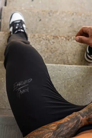 IR Tech Jogger (Black